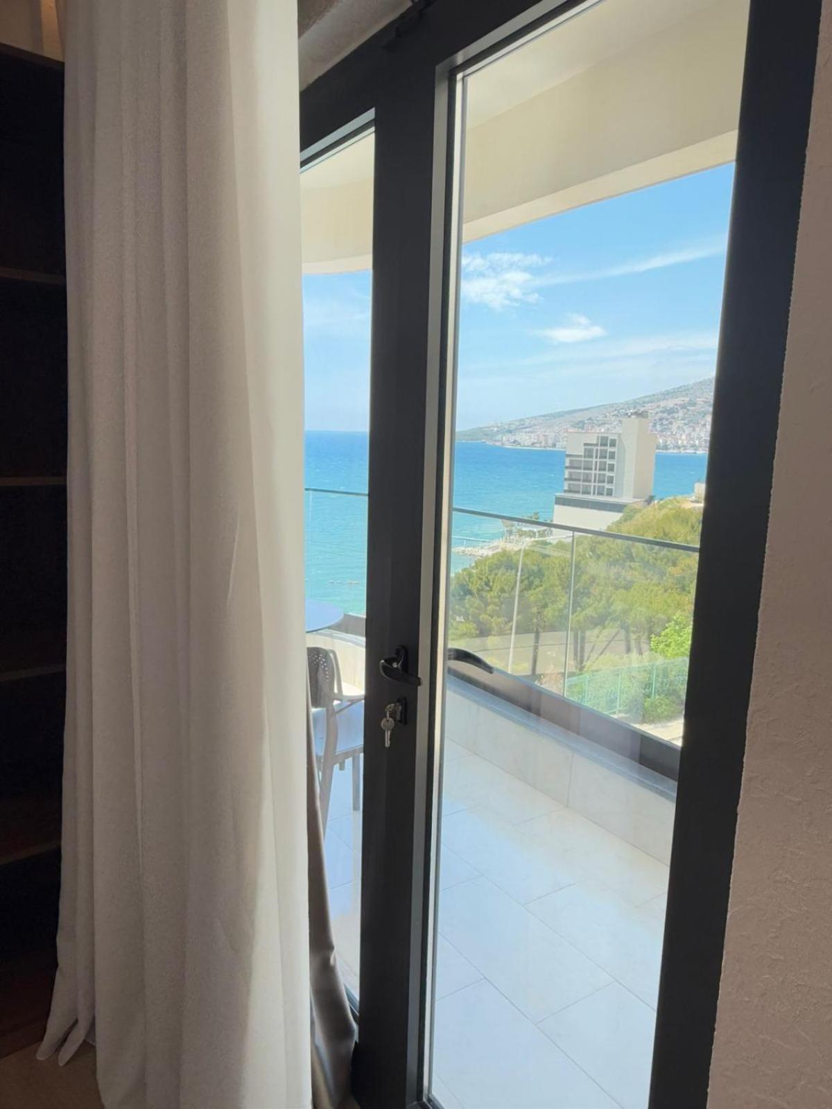 The Queen'S Lion Premium Hotel Sarandë エクステリア 写真